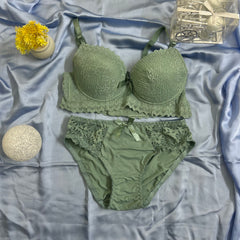 Feather Fit Rosewood Scalloped Lace Set – Padded Support Bra & Full Coverage Panty Set for Women Pakistan