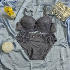 Feather Fit Rosewood Scalloped Lace Set – Padded Support Bra & Full Coverage Panty Set for Women Pakistan