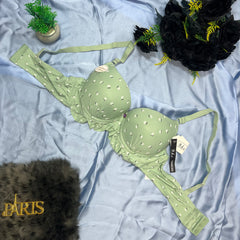 Feather Fit Daisy Ruffle Padded Bra – Wireless Floral Comfort Everyday T-Shirt Bra for Women Pakistan