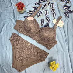 Feather Fit Midnight Lace Luxe Bridal Set – Wireless Floral Embroidery Bra & Panty Set for Women Pakistan
