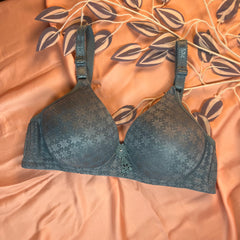 Feather Fit Geometric Print Padded Bra – Wireless Seamless Everyday Support Bra for Women Pakistan