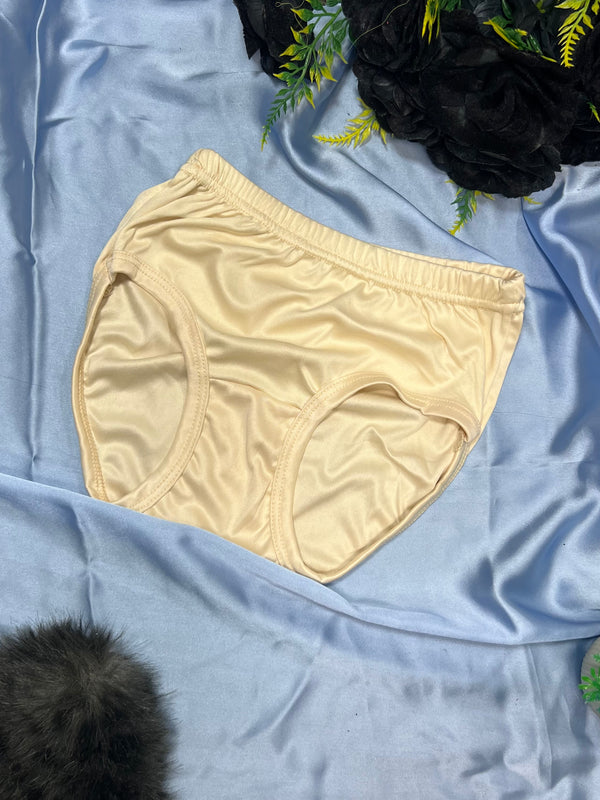 Feather Fit Silky Smooth High-Stretch Panty Pack of 2 Panties – Invisible Nude Comfort Full Coverage Underwear for Women Pakistan