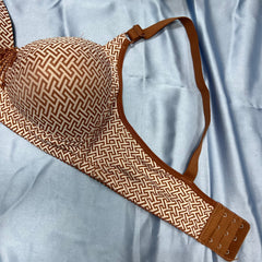 Feather Fit Geometric Luxe Padded Bra – Wireless Breathable Everyday T-Shirt Bra for Women Pakistan