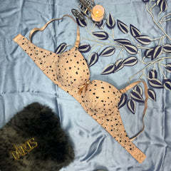 Feather Fit Sweetheart Polka Heart Padded Bra – Wireless Breathable Everyday T-Shirt Bra for Women Pakistan