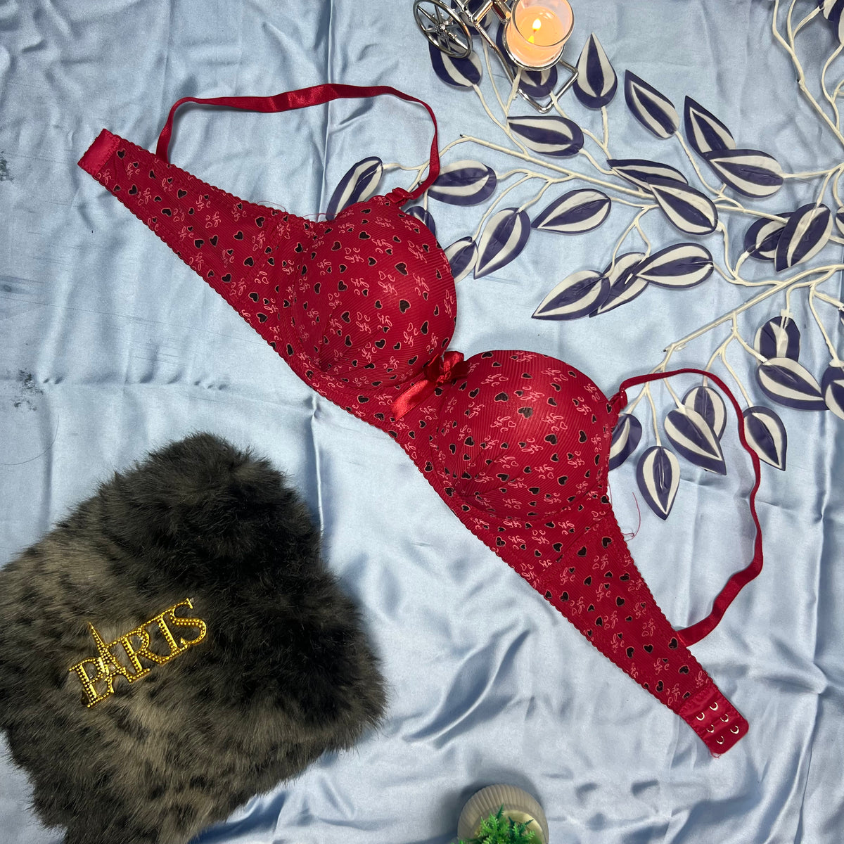 Feather Fit Sweetheart Polka Heart Padded Bra – Wireless Breathable Everyday T-Shirt Bra for Women Pakistan