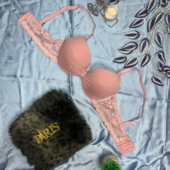 Feather Fit Glimmer Lace Comfort Bra – Wireless Breathable Lace T-Shirt Bra for Women Pakistan